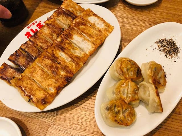 神戸餃子 オレギョ 中央店 - サブ画像3