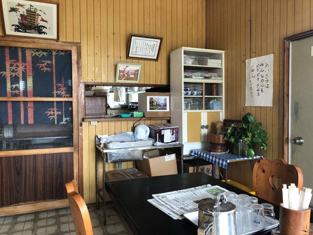 東食堂
