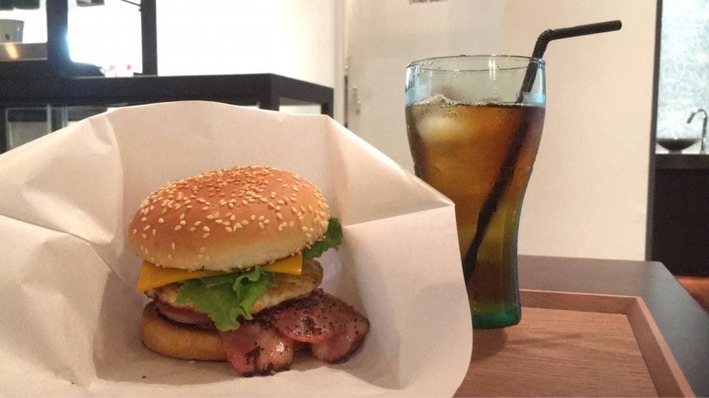 佐世保バーガーC&B 熊本並木坂店