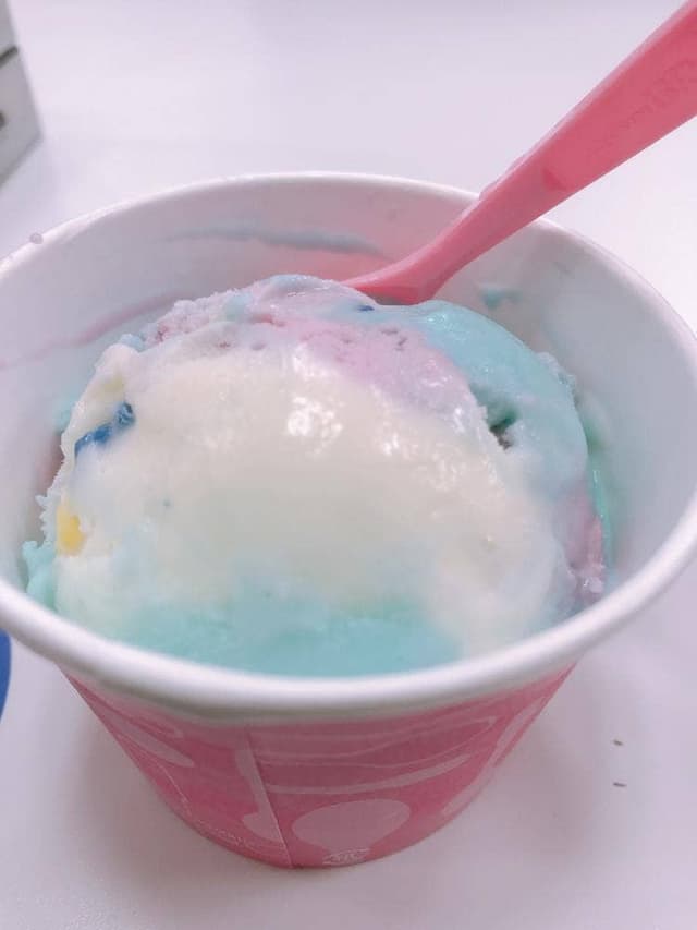 サーティワンアイスクリーム アクロスプラザ森町店 - サブ画像2