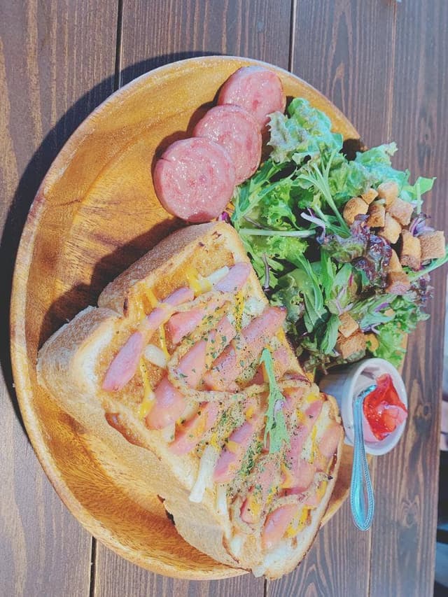 トースト屋さん 健軍 Cafe'ru - サブ画像1