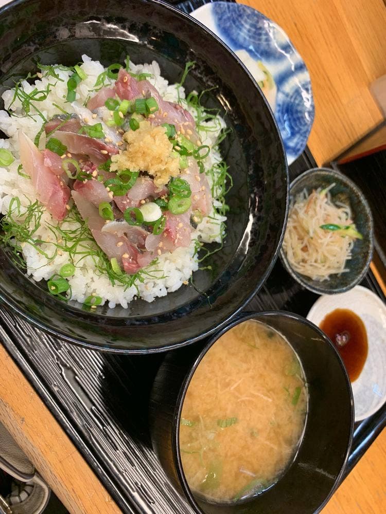 海鮮めしや うらら