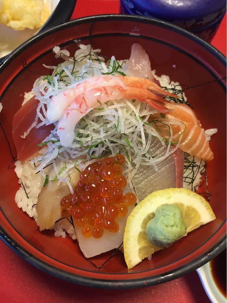 いけす料理 漁火大名