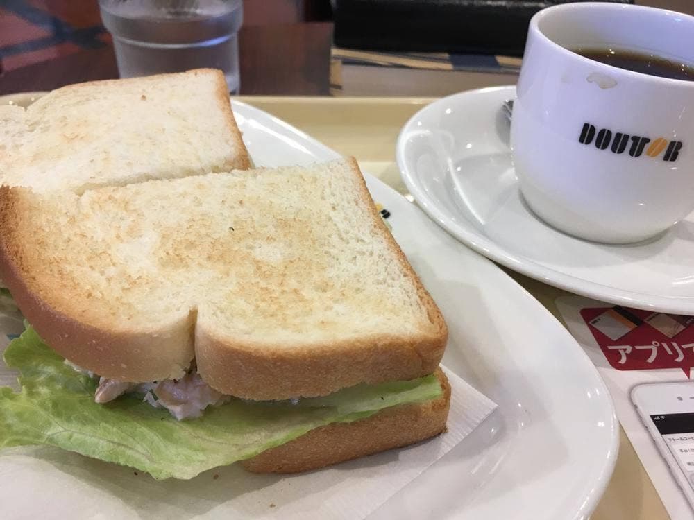 ドトールコーヒーショップ EneJet公津の杜店