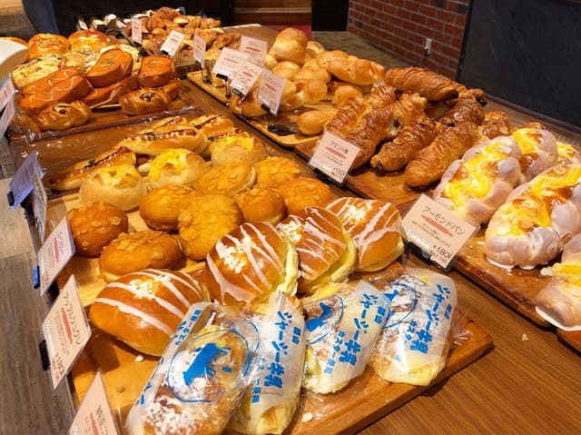 パン工房 鳴門屋 桃谷本店 - サブ画像2