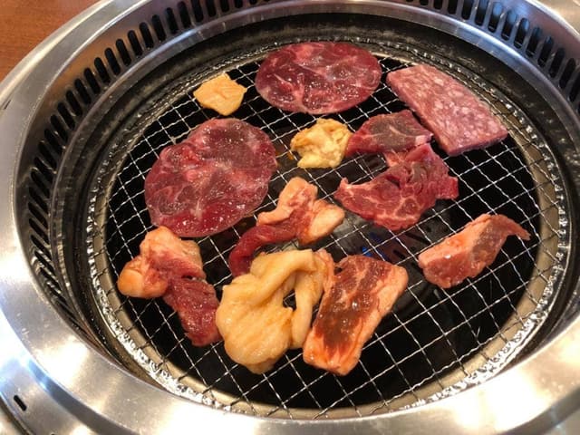 YAKINIKU BUFFET 左近 りんくうシークル店 - サブ画像2