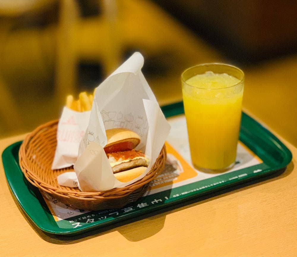 モスバーガー 春光ロック店