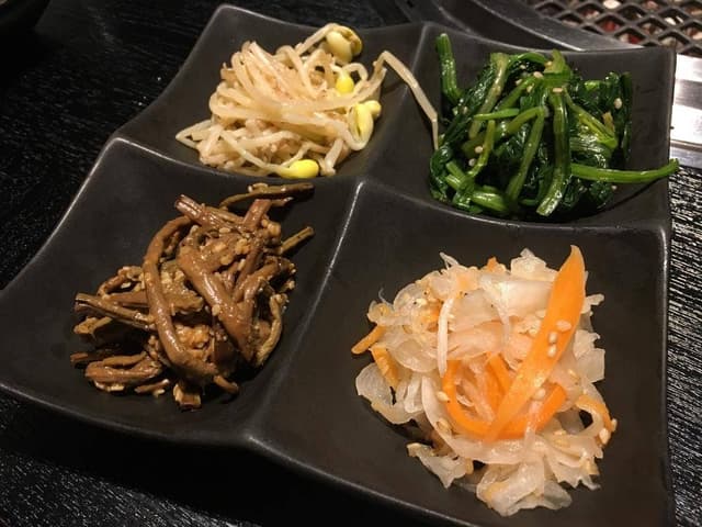 炭火焼肉 田尻 守山店 - サブ画像2