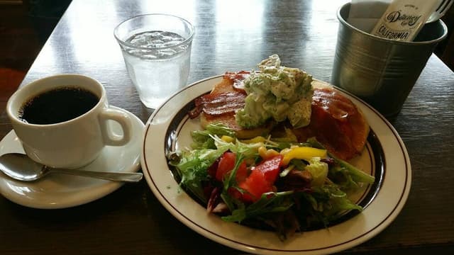 CafeDowney 植田店 - サブ画像1