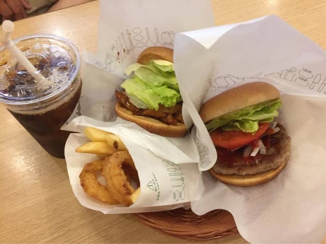 モスバーガー 八尾南店 - サブ画像1