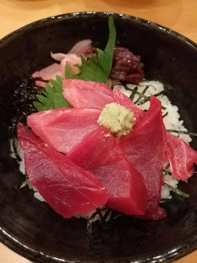 治鮨 - サブ画像1