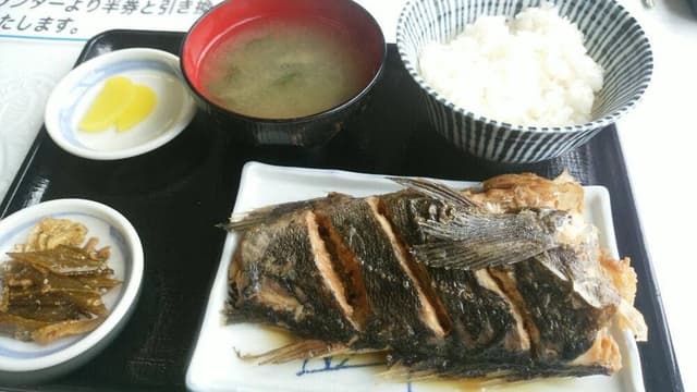 漁師の直売店 浜の母さん食事処 - サブ画像1