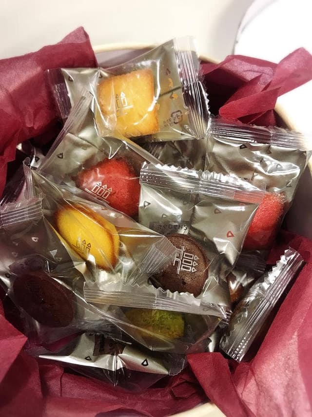 アンリ・シャルパンティエ神戸大丸店 - サブ画像3