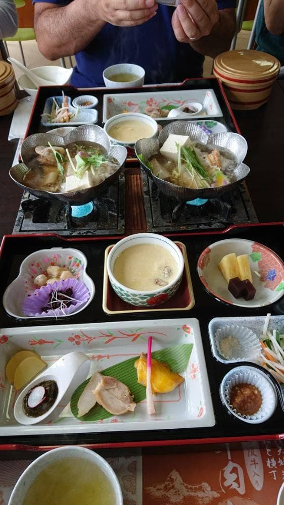 和 伊勢夫婦岩めおと横丁