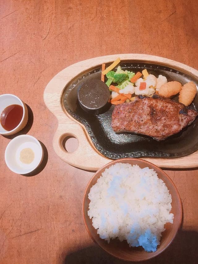 びっくりドンキー 高城店 - サブ画像2