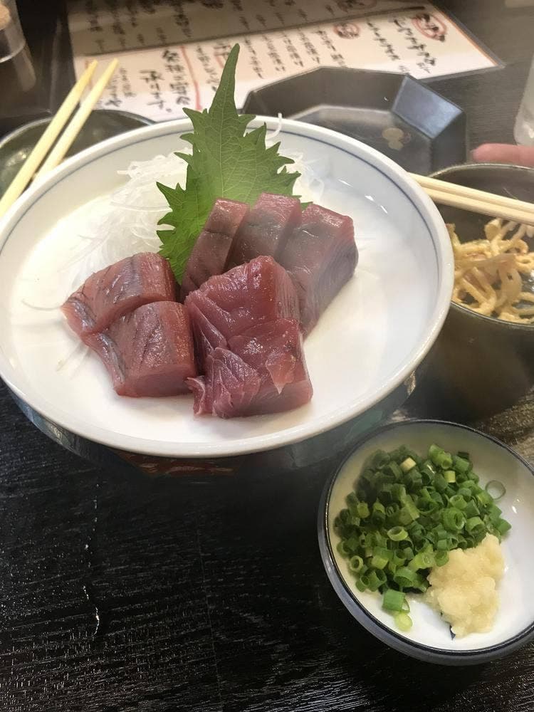 だるまや