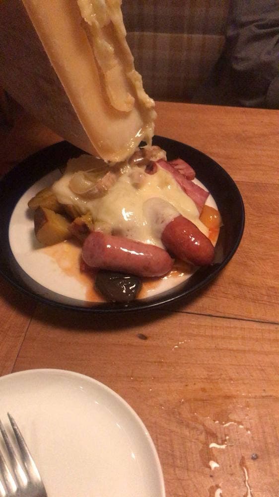 チーズとワインのお店 DEN HIBIYA - サブ画像2