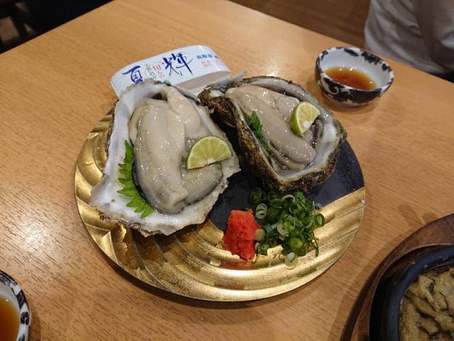 山陰漁港直送 海鮮居酒屋うおはる - サブ画像1