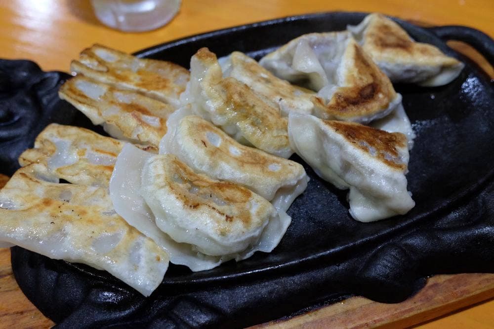 中華料理 餃子坊 名寄店