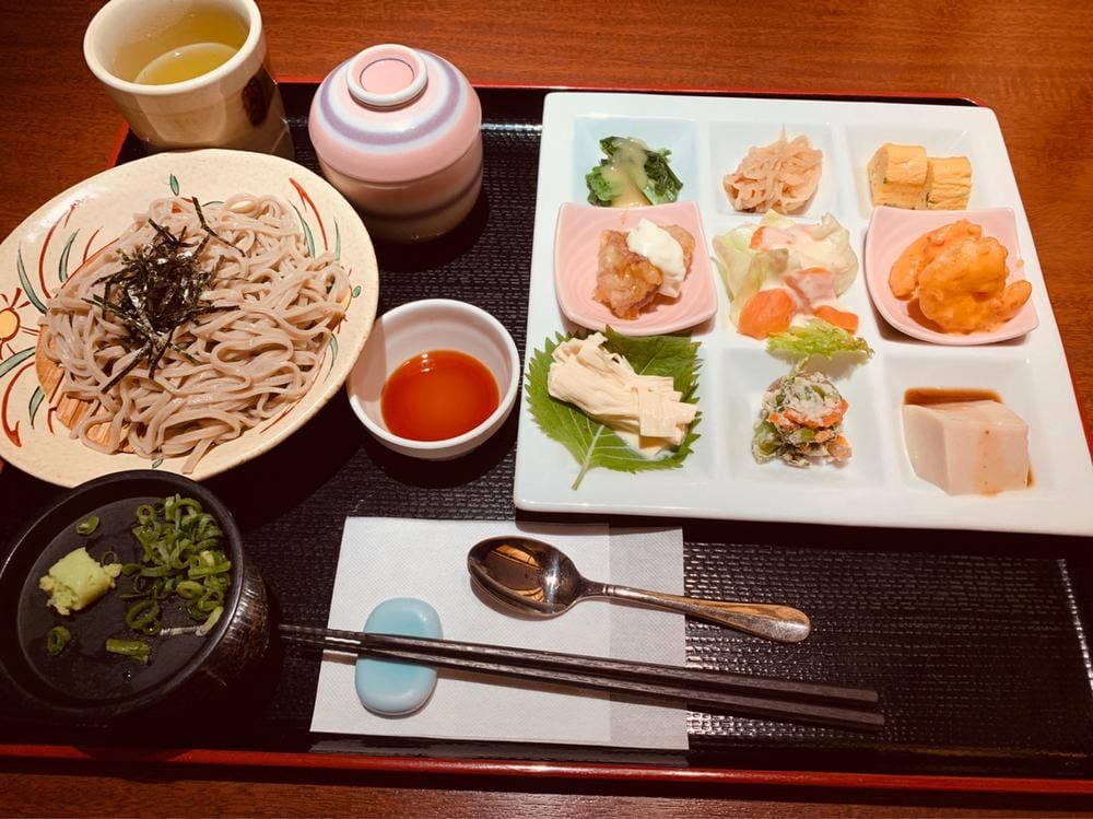 庄屋アエルいさはや店