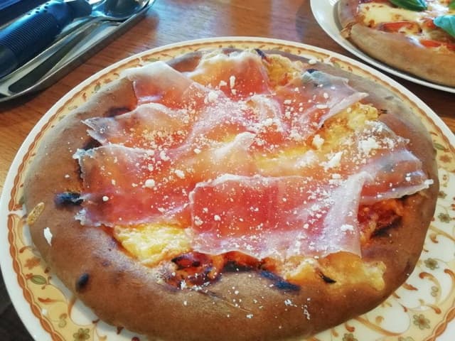 ガリバーピザ&コーヒーハウス - サブ画像2