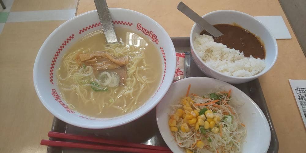 スガキヤ 高富平和堂店