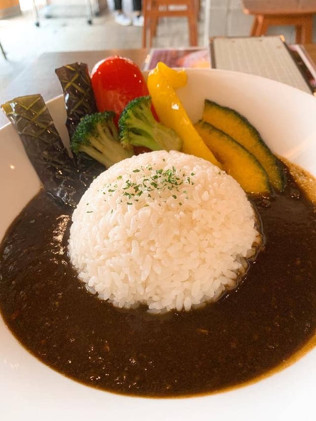 肉屋のあか牛カレー テットリーノ - サブ画像1