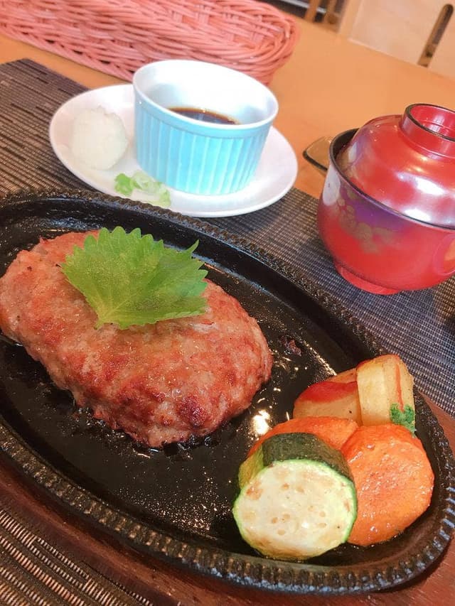 Khana Pina - サブ画像1