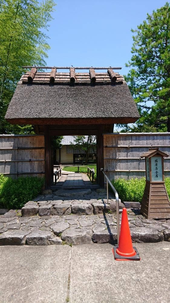 播磨屋本店 姫路店