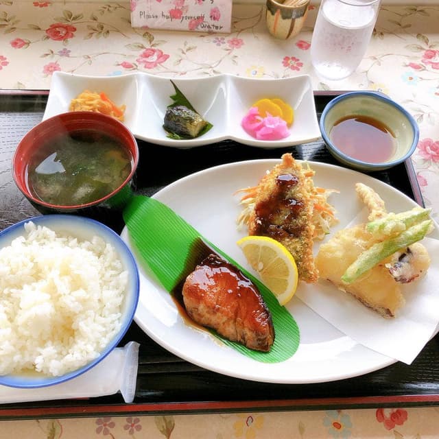 お食事処まどか - サブ画像1