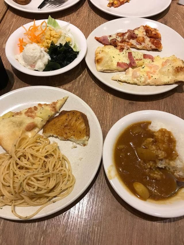 シェーキーズ ららぽーとTOKYO-BAY店 - サブ画像2