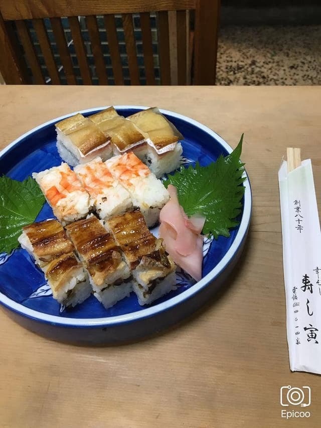 すし寅 - サブ画像3