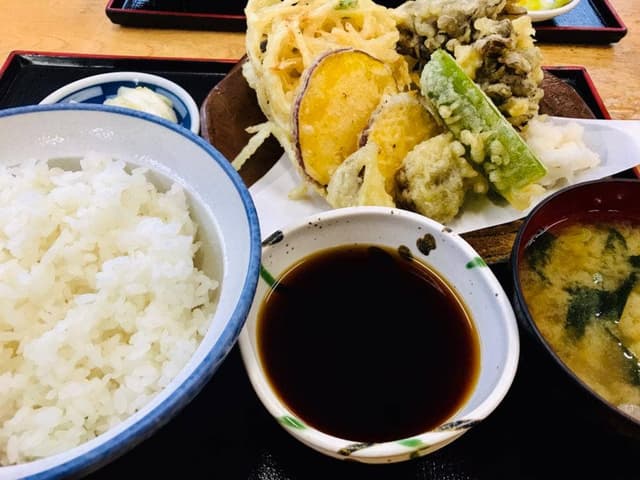 お食事処 食創庵 道の駅こもち - サブ画像1