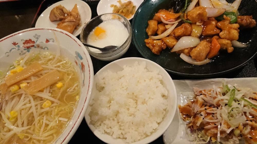 台湾料理四季紅