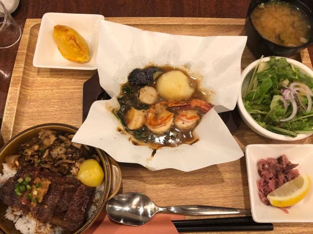 ロイヤルホスト 和歌山店 - サブ画像1