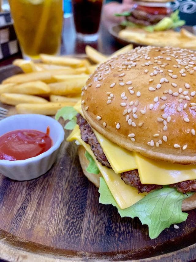 タコピザアンドバーガーズ - サブ画像2