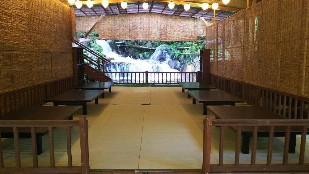 ゆたーと お食事処