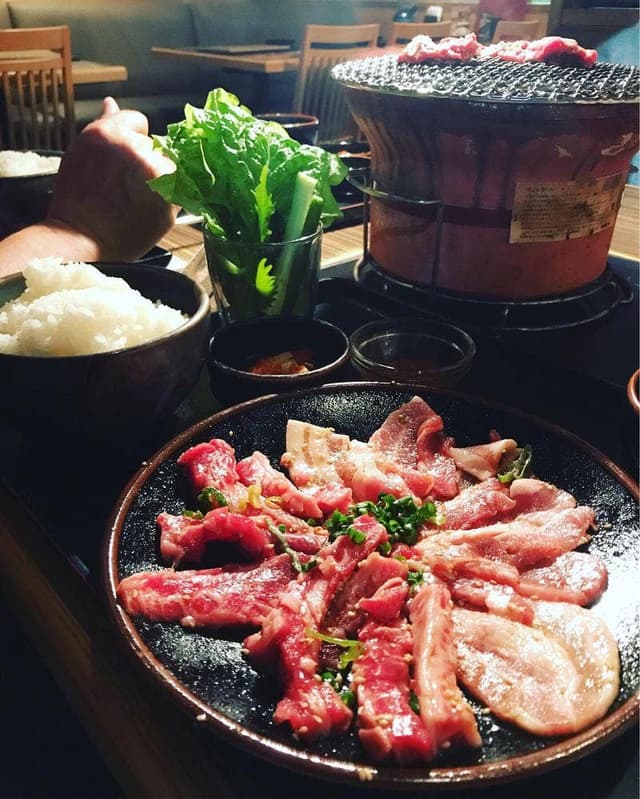 炭火焼肉 七輪房 稲田堤店 - サブ画像1