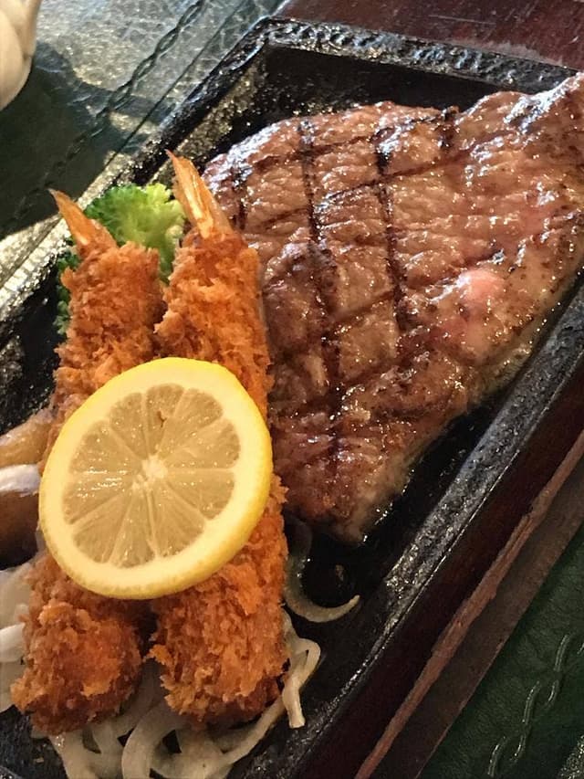 ステーキハウスマエダ - サブ画像1