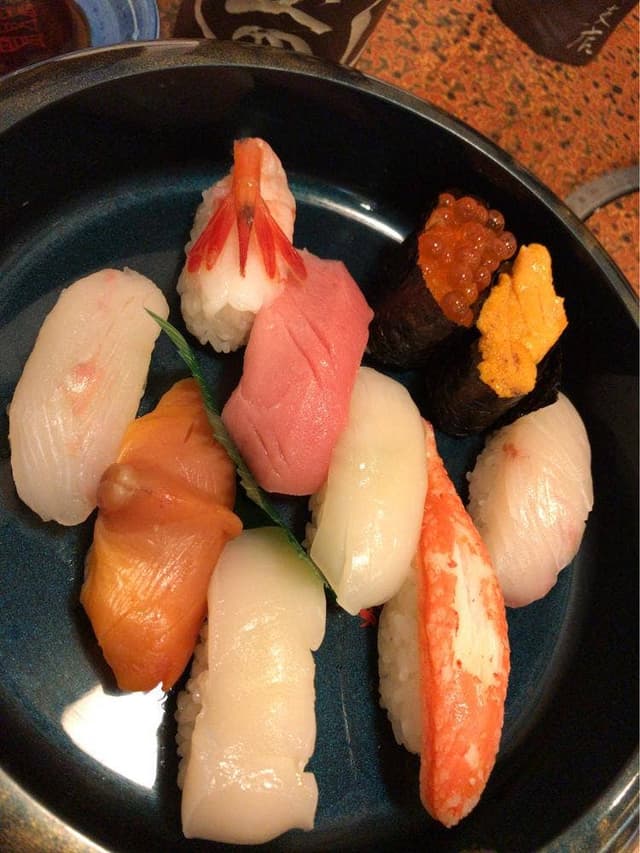 さかえ寿し 高砂通り店 - サブ画像1