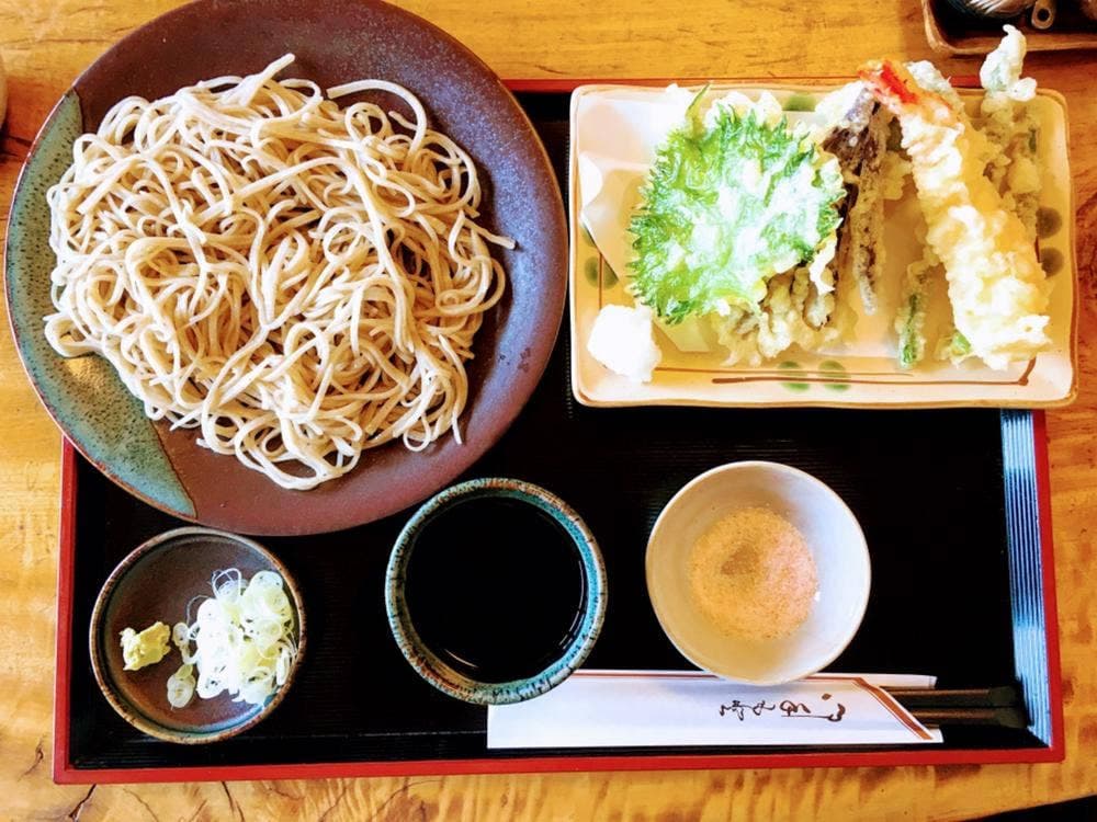 裁ちそば 紅葉亭
