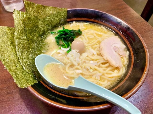 横濱家系ラーメン 幸家 神栖店 - サブ画像1