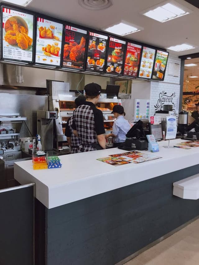 ケンタッキーフライドチキン 東寝屋川店 - サブ画像2