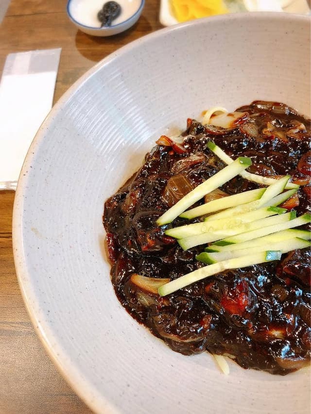 韓国ちゃんぽん専門店 肉&麺 - サブ画像1