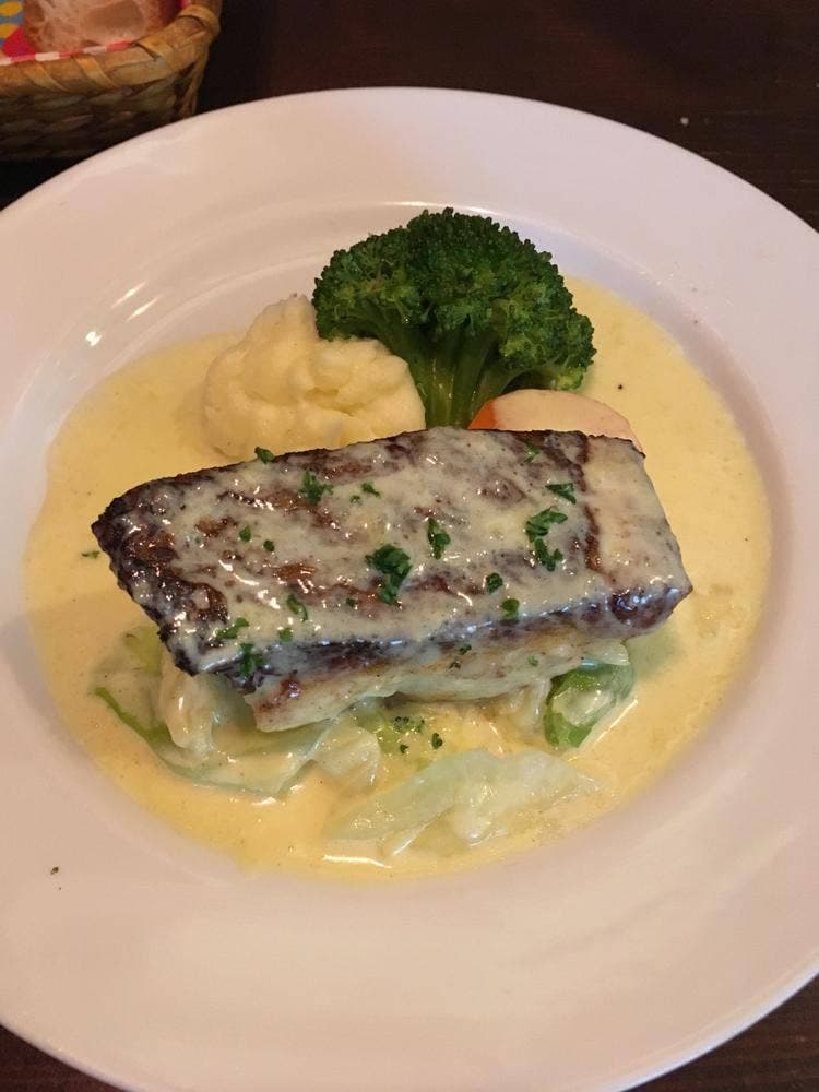 フランス食堂 montee