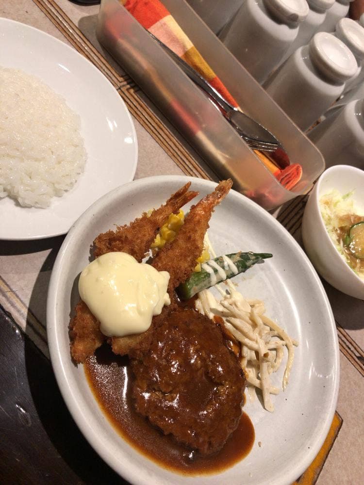 Cafe de RAM 下通り店