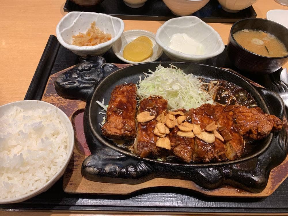 とんかつや漫遊亭