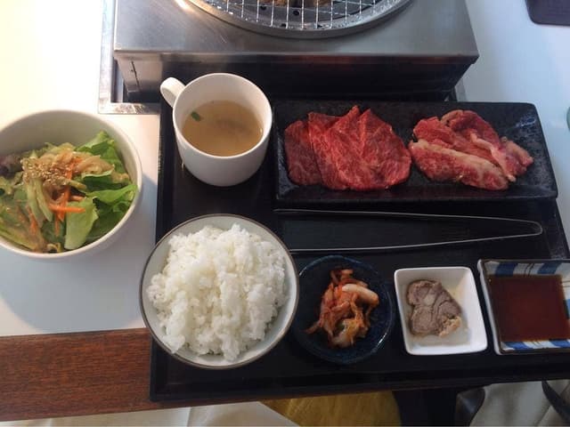 牛三郎 横浜元町 - サブ画像1