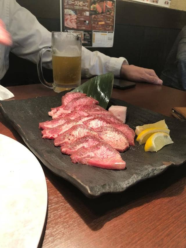 炭火焼肉泉味亭 - サブ画像1