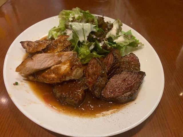肉系居酒屋 肉十八番屋 人形町店 - サブ画像3